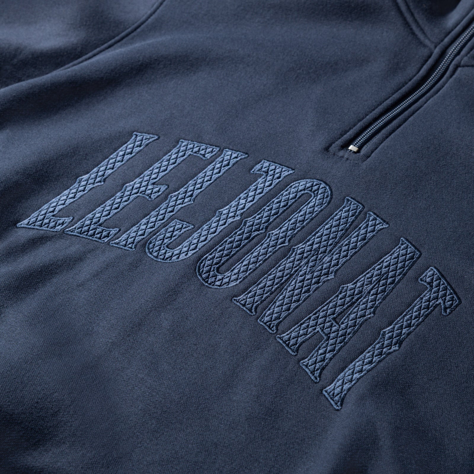 Leijonat Relaxed Quarter Zip - Image 3